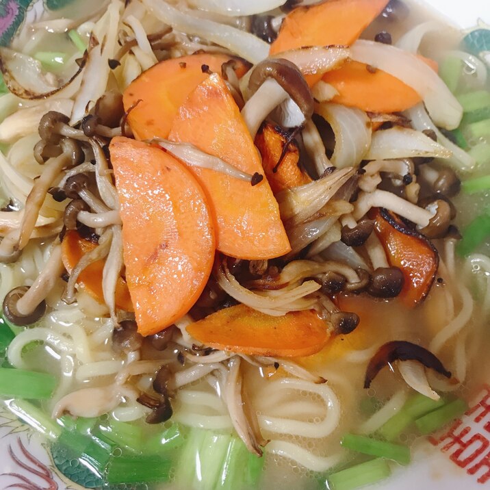 野菜炒めラーメン